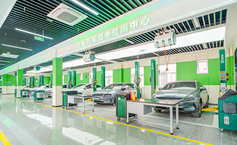 新能源汽車專業(yè)主要學(xué)什么，畢業(yè)后可以做些什么工作？
