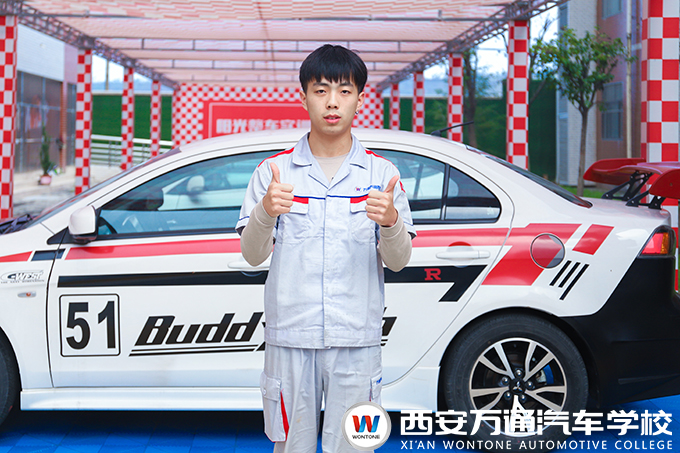【新創(chuàng)客】王磊 “喜歡干凈、愛上汽車”