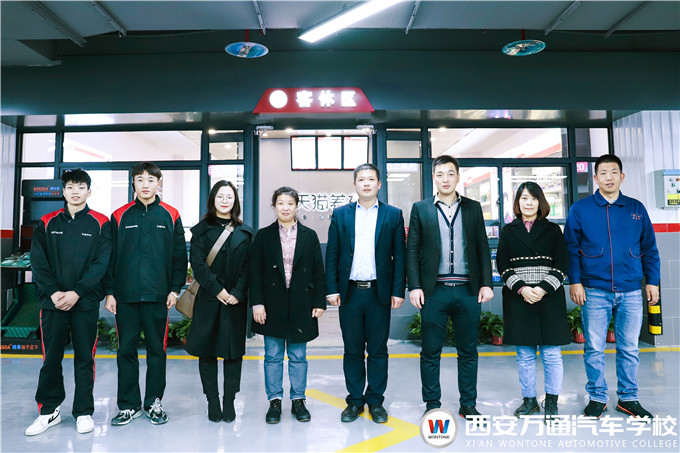 西安萬通校領(lǐng)導深入哈貝卡企業(yè)考察交流，拓寬校企合作領(lǐng)域