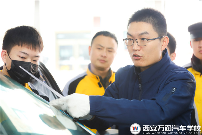 【名企證言】福耀玻璃：開展技術公開課，學生學習市場前沿技術